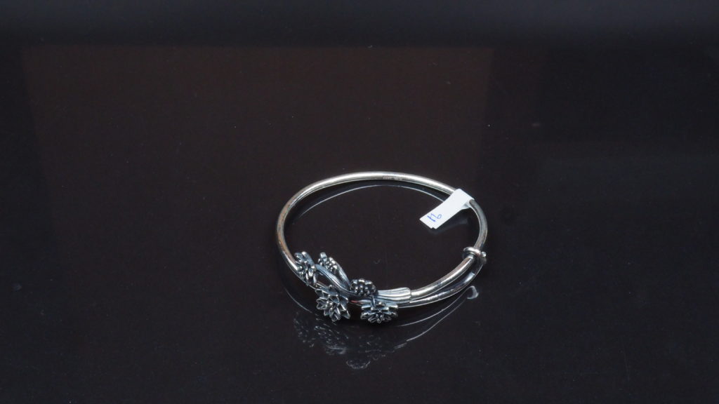 SILVER BY DOI SILVER -เครื่องเงิน เครื่องเงินแท้ เครื่องเงินสวย เครื่องเงินน่าน Sterling Silver 925 by Handicrafts