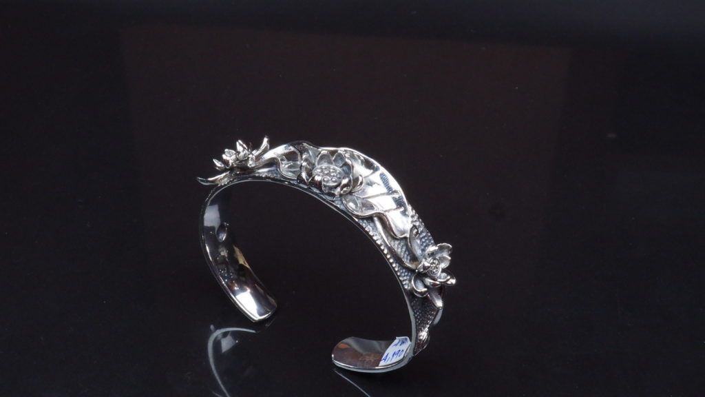 SILVER BY DOI SILVER -เครื่องเงิน เครื่องเงินแท้ เครื่องเงินสวย เครื่องเงินน่าน Sterling Silver 925 by Handicrafts