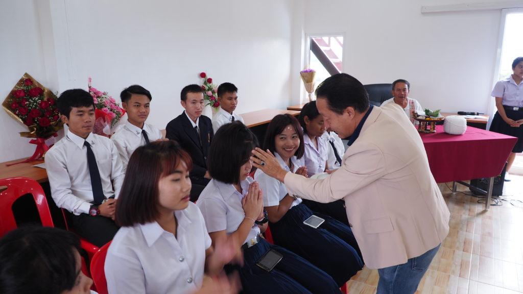 SILVER BY DOI SILVER -เครื่องเงิน เครื่องเงินแท้ เครื่องเงินสวย เครื่องเงินน่าน Sterling Silver 925 by Handicrafts