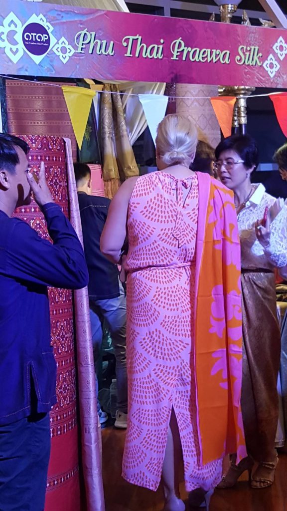 SILVER BY DOI SILVER -เครื่องเงิน เครื่องเงินแท้ เครื่องเงินสวย เครื่องเงินน่าน Sterling Silver 925 by Handicrafts