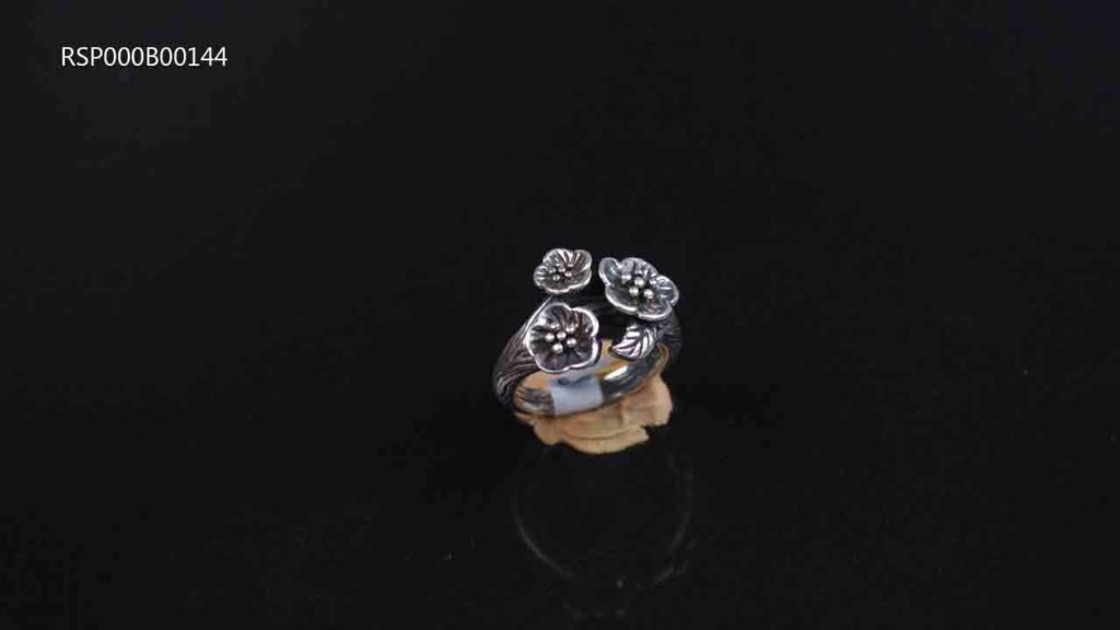 SILVER BY DOI SILVER -เครื่องเงิน เครื่องเงินแท้ เครื่องเงินสวย เครื่องเงินน่าน Sterling Silver 925 by Handicrafts