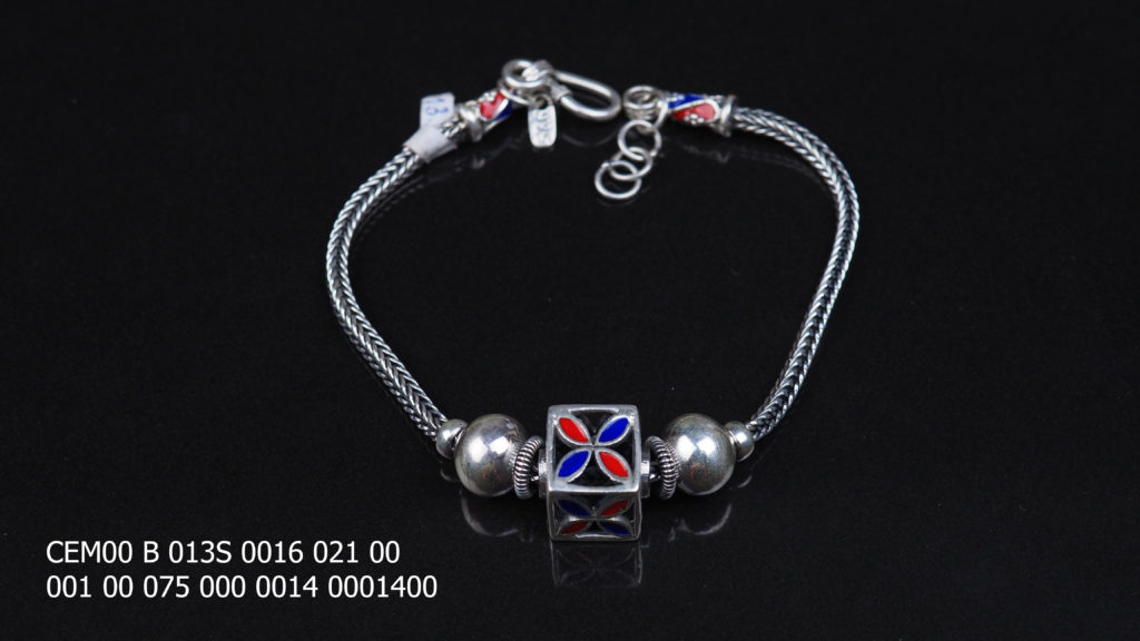 SILVER BY DOI SILVER -เครื่องเงิน เครื่องเงินแท้ เครื่องเงินสวย เครื่องเงินน่าน Sterling Silver 925 by Handicrafts