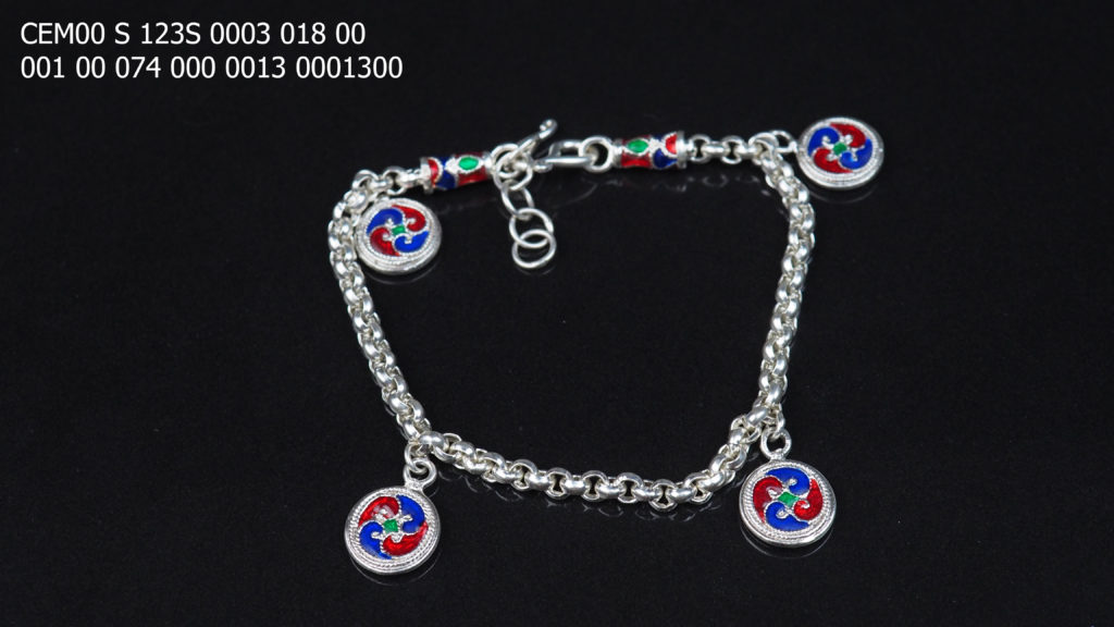 SILVER BY DOI SILVER -เครื่องเงิน เครื่องเงินแท้ เครื่องเงินสวย เครื่องเงินน่าน Sterling Silver 925 by Handicrafts