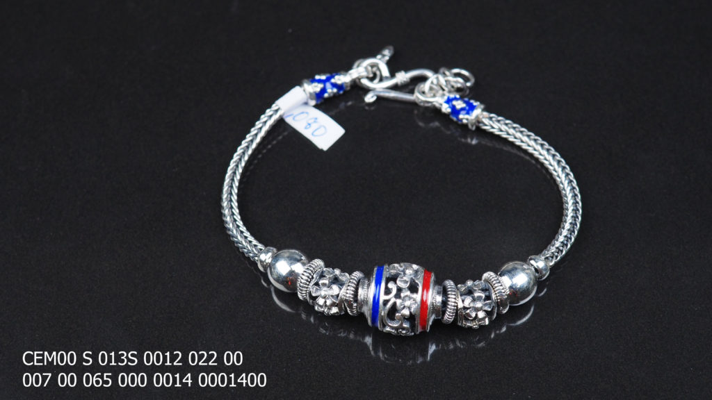 SILVER BY DOI SILVER -เครื่องเงิน เครื่องเงินแท้ เครื่องเงินสวย เครื่องเงินน่าน Sterling Silver 925 by Handicrafts